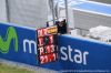 indicación de los boxes con el tiempo para Pedro de la Rosa
